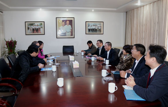 广东省质检院院长胡南乾一行来mg不朽情缘集团考察交流