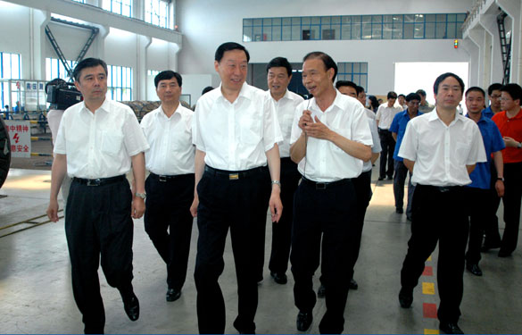 江苏省委书记罗志军来mg不朽情缘集团视察