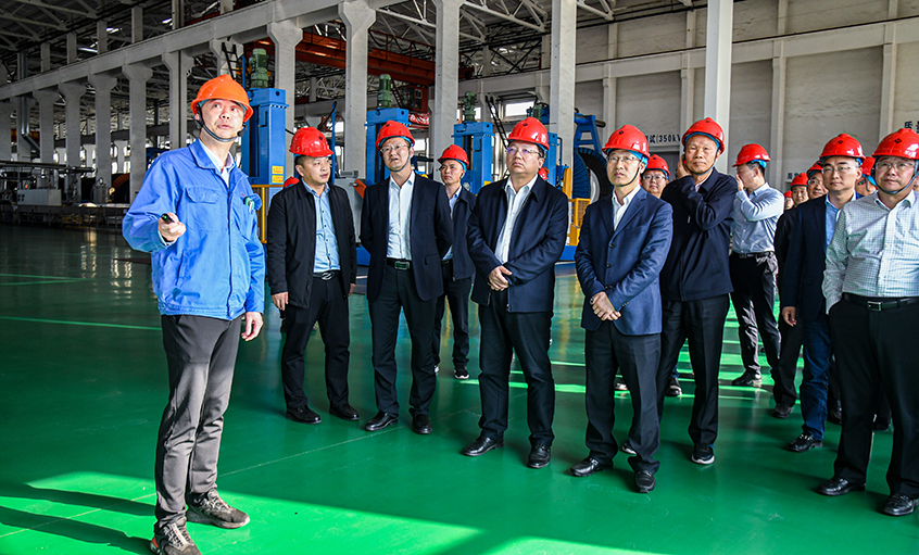 泰州市海陵区党政代表团来mg不朽情缘电缆考察